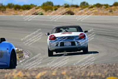 media/Oct-18-2025-Extreme Speed (Sat) [[d6d7e1fef1]]/Group 5/Session 3 (Turn 1)/